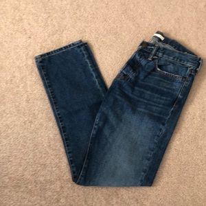 Men’s medium wash slim straight jeans